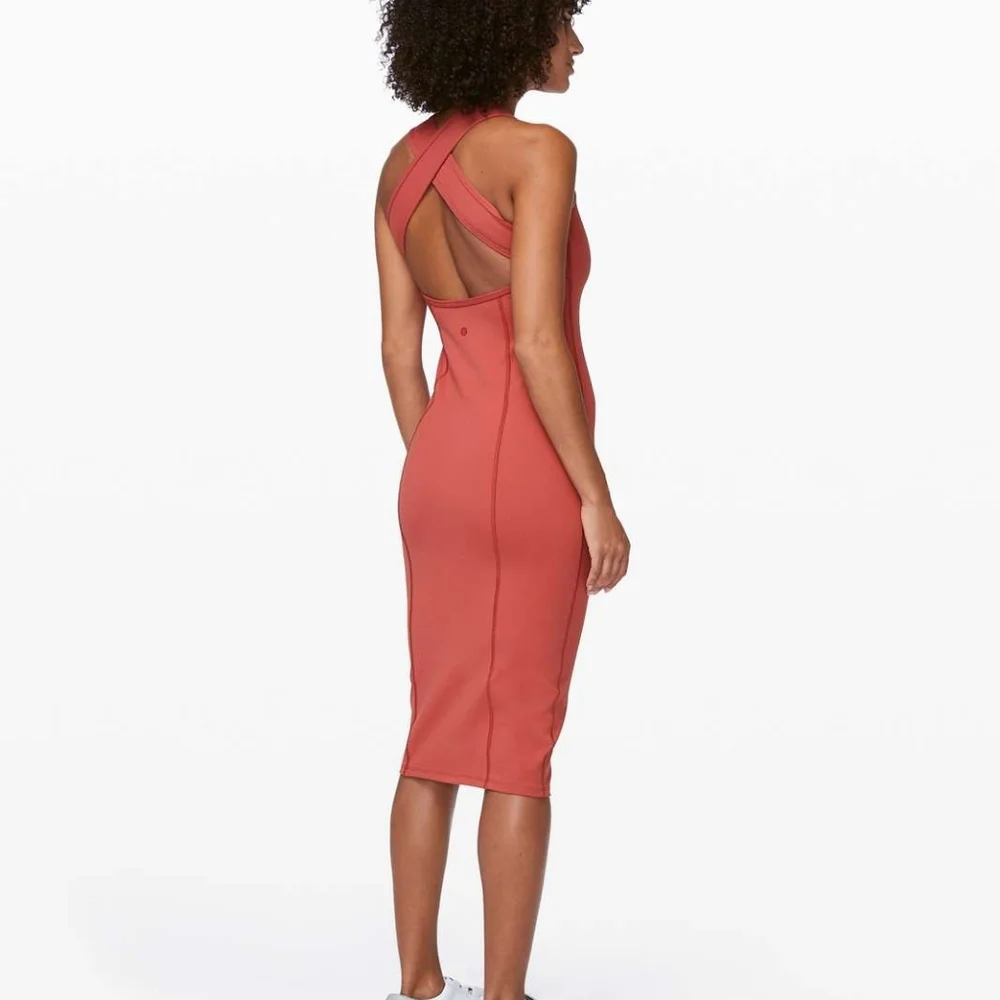 Lululemon Picnic Play Dress Brick Rose - Picture 2 of 9